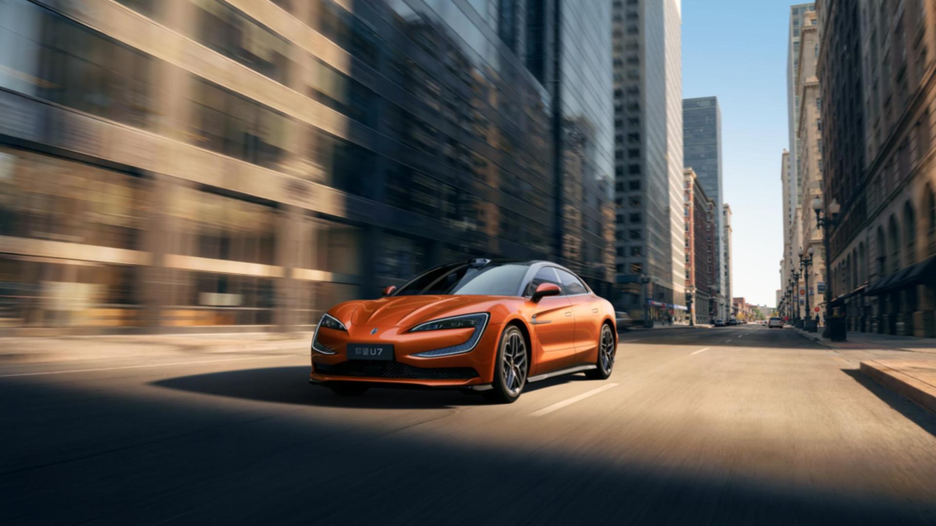 仰望加闪充，告别补能等待！2026款仰望三剑客联袂登场