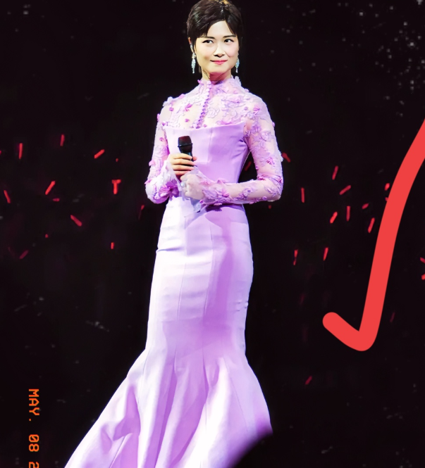 李宇春为什么不结婚？不是她不漂亮，也不是没喜欢她
而是已经42岁的她，根本就不需