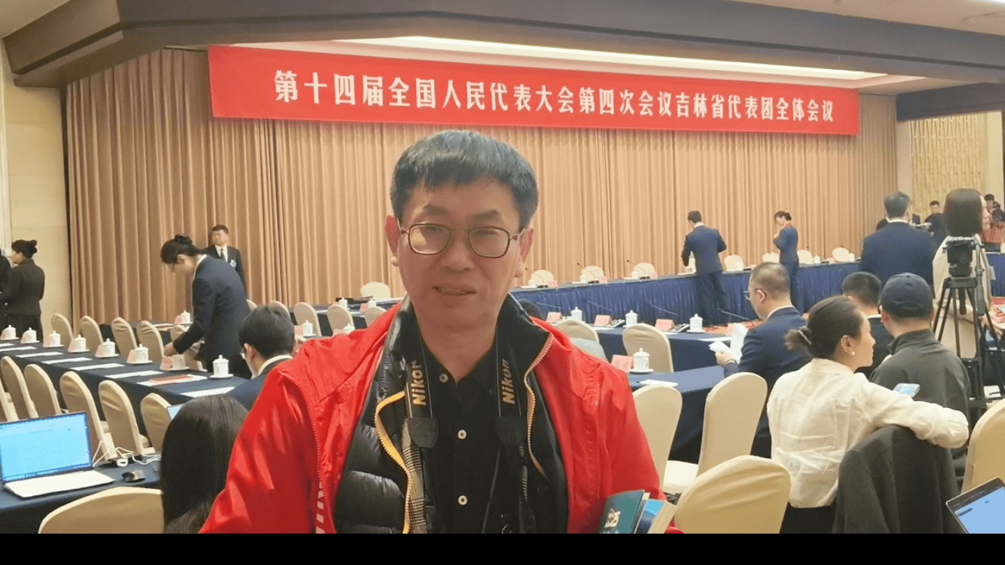 港澳记者点赞吉林“双年书” 王群：让世界看见东北振兴新活力