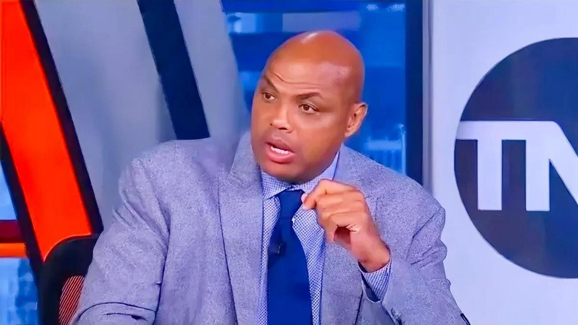 巴克利评NBA现役前五锋线超巨：詹姆斯勉强上榜，榜首出人意料