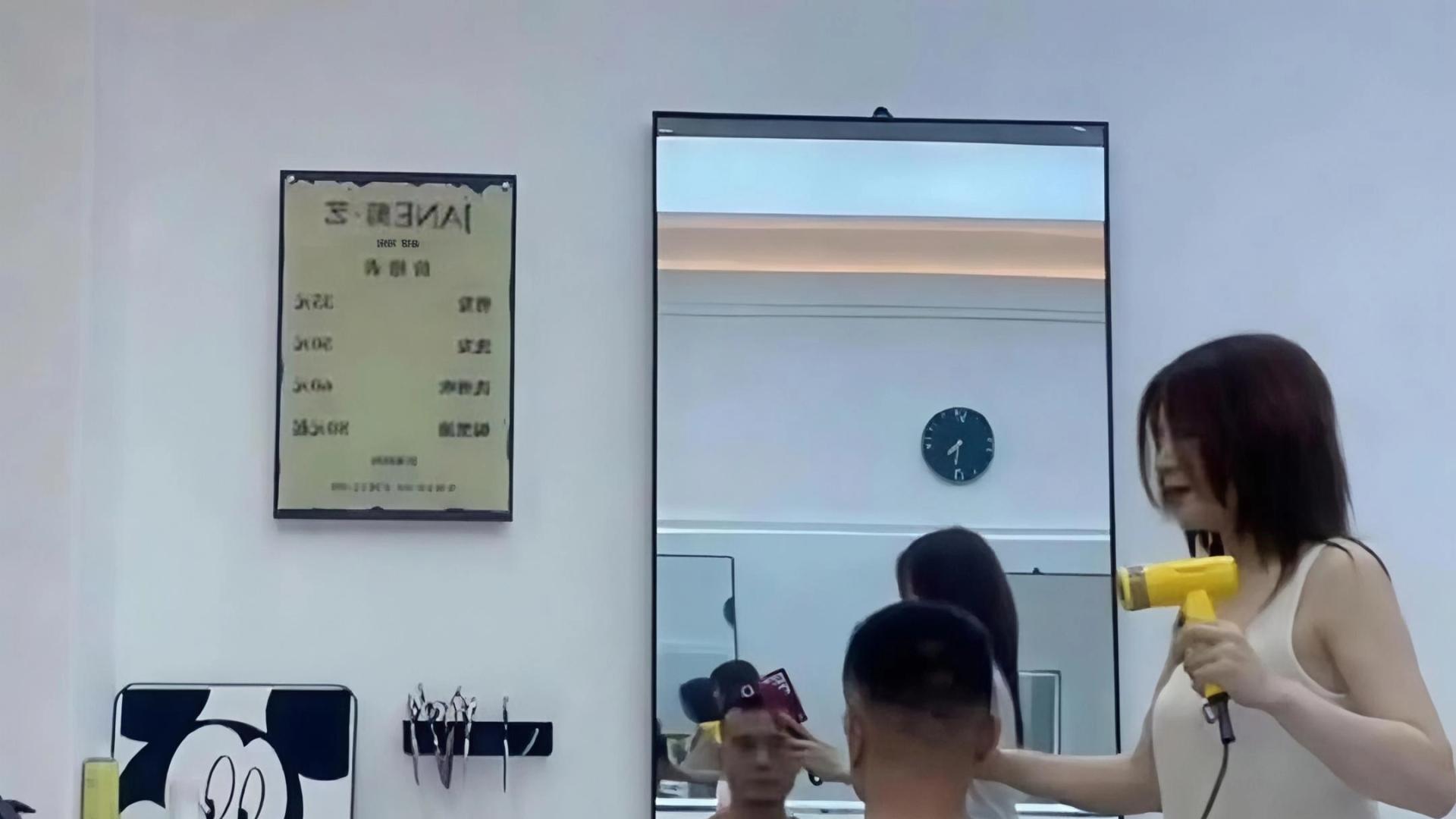 理个发，要35块钱贵不贵