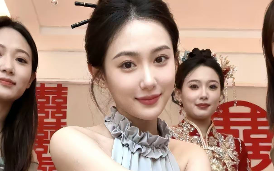 嫁出去的女儿泼出去的水！为母亲垫了12万医药费，在弟弟弟媳面前依然不落好