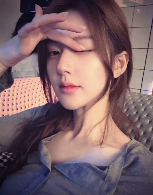 紫色鲜花盛开，你我是最好的陪伴