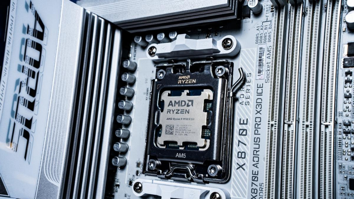 技嘉X870E X3D电竞冰雕主板评测：X3D性能全释放