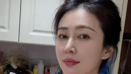 你们现在周末，是喜欢往外跑，还是更愿意在家待着？