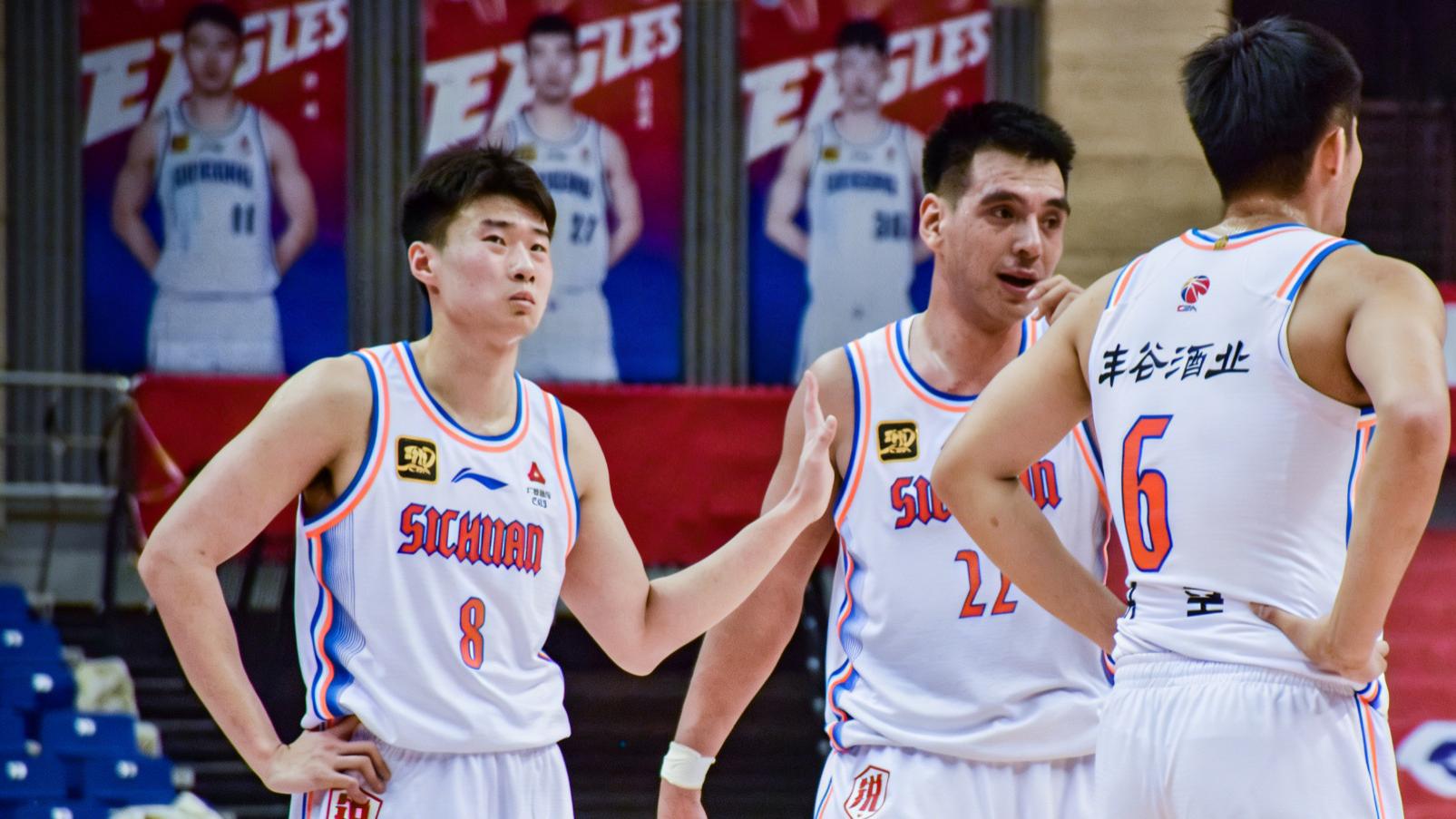 30连败！从总冠军到一胜难求，四川男篮的至暗时刻何时终结？