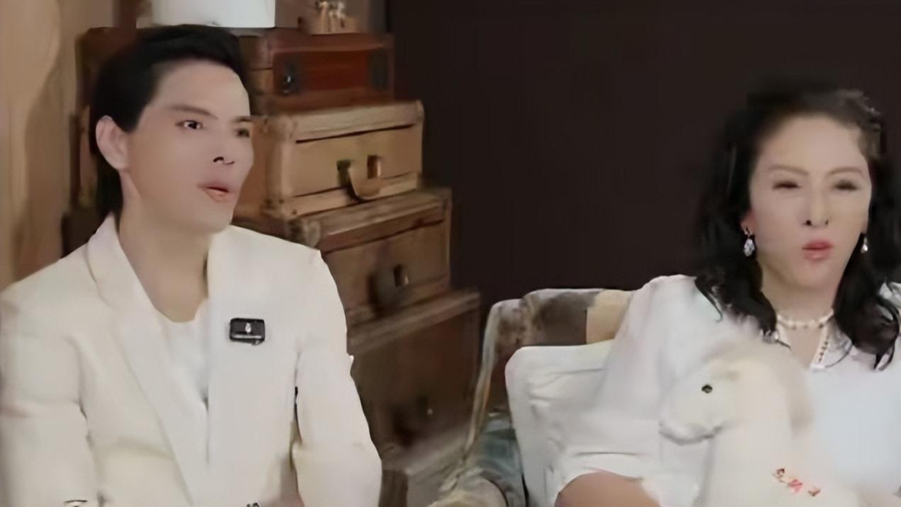 向佐喊话别买票，周星驰却三天狂揽6亿！向家母子唱黑白脸，30年旧恨未报又被票房打脸