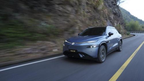 与众08舒适志：大五座空间里通勤归家的温度细节