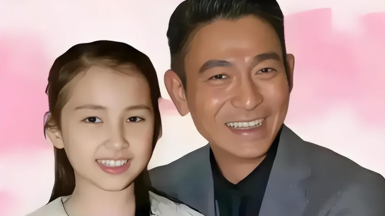 刘德华女儿难得现身，颜值果然很高