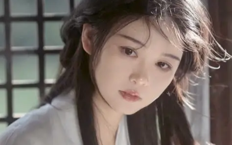 我的女儿为了情郎偷我的钱买花，被我发现后居然害死了我，重生后，这一次我打算不管了……