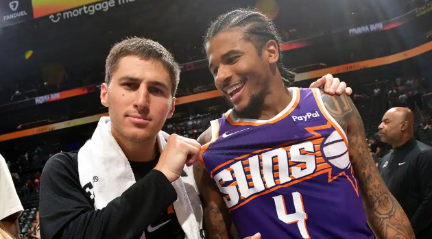 格林在本赛季初的低迷，到现在持续稳定高效得分，是否印证了格林完成了质的蜕变？