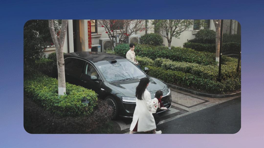 月活高达95.4%！华为乾崑2月报告出炉，这组数据戳破了多少“伪智驾”的泡沫？