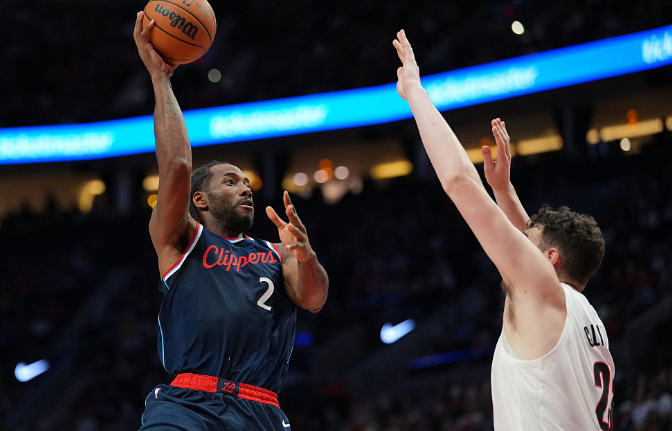 说难听点 快船的窗口在0回报放走滑哥以后就关闭了

虽然我依旧是滑哥黑，但是当时