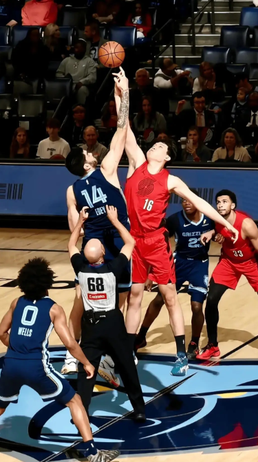 小杨2年新秀合同期满后可以选择不续约吗？

2年后是球队选项只有球队可以选择放弃