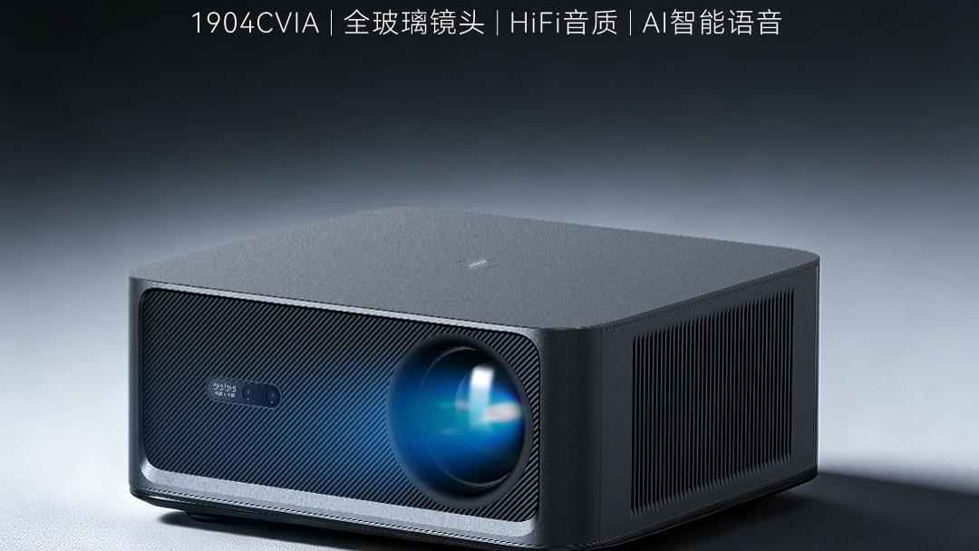 客厅投影怎么选？空间适配选购技巧