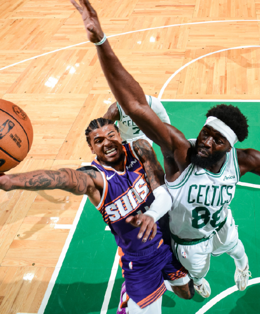 格林今天对凯尔特人的比赛下半场表现有点拉胯了

今天各位嘴下留情，希望明天格林打