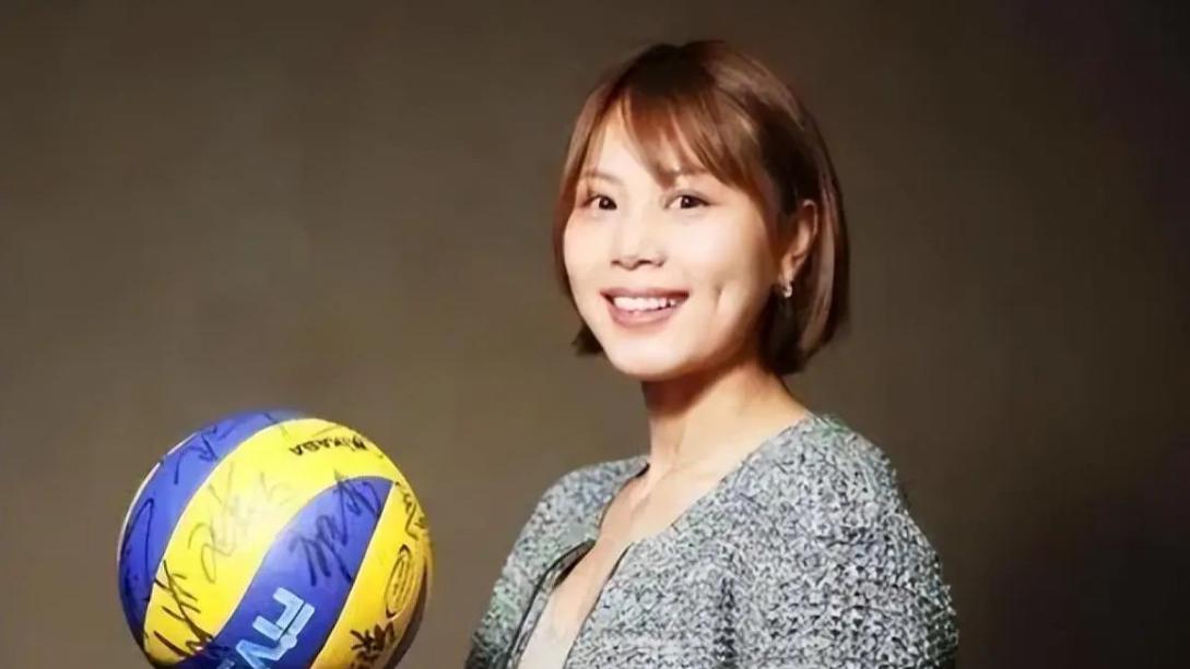 女排名将曾春蕾：31岁闪婚富二代，为生宝宝放弃奥运，她后悔吗？