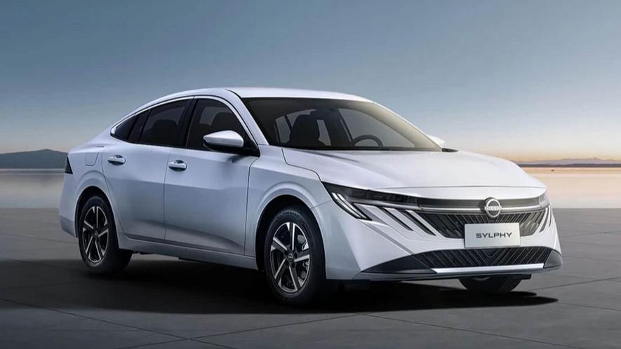 双联屏+黑化格栅，全新轩逸正式实车到店，预计一季度上市