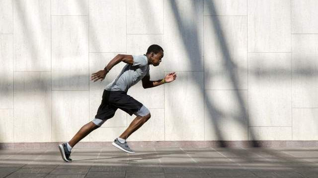 跑步戴耳机舒服吗？推荐十款佩戴舒适、续航久的运动耳机