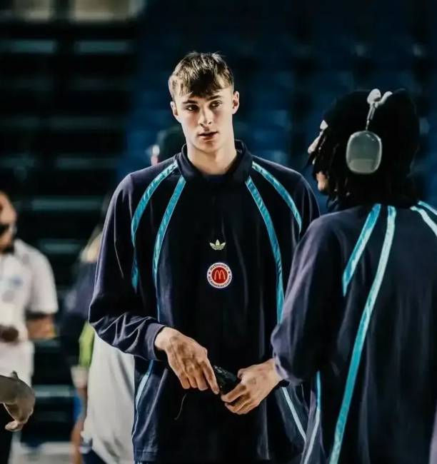 详细分析签位比咱高的球队会选谁

当实力接近时，顺位主要由各球队的需求和倾向决定