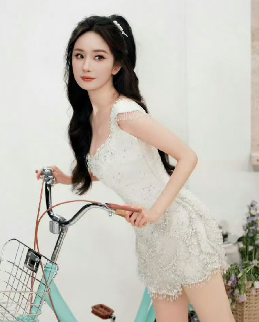 星辰多温柔，恰似你眼眸