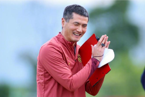 国际足联系列赛，国足2-0战胜库拉索，用两脚战术任意球攻破对手大门！防守硬度的老