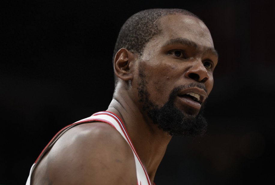 把杜兰特整来是为了关键时刻，可真到了关键时刻杜兰特也没有表现出来啊？

是不是可