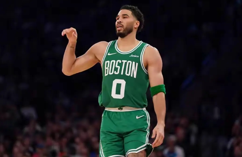 塔图姆最后一场不打了
明天早上六点，凯尔特人主场迎战魔术。
赛季的收官之战，塔图