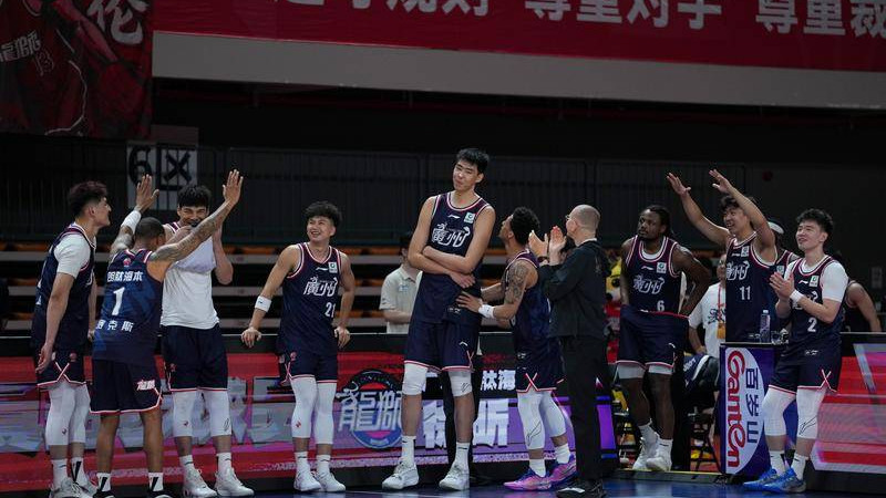 徐昕增补进入中国男篮短训营 已收到NBA球队邀请