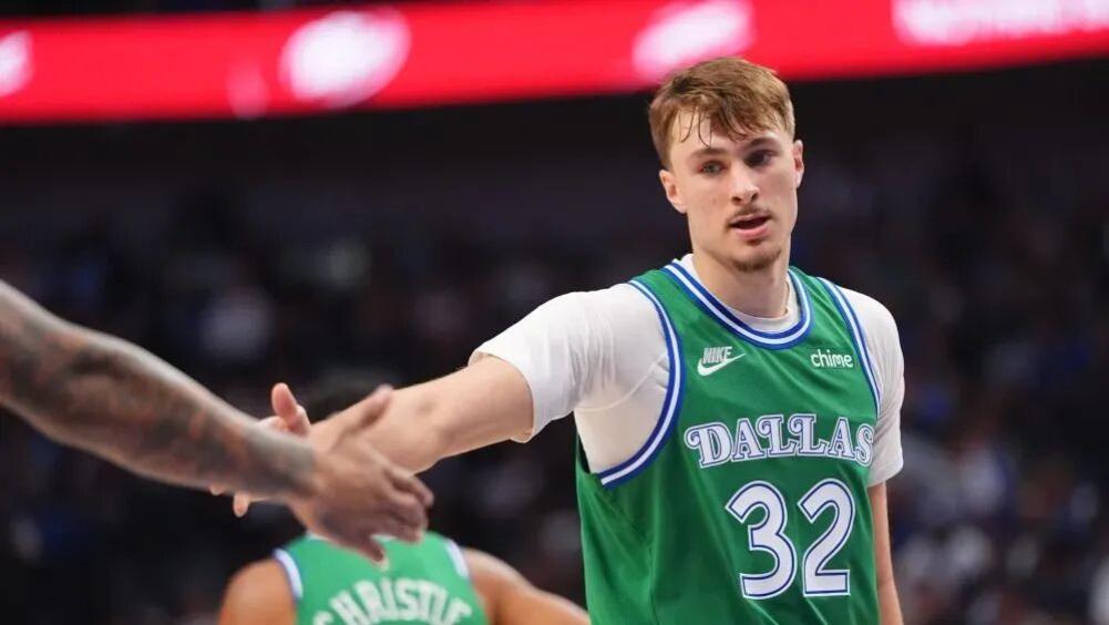 单场51分！弗拉格纪录之夜，最佳新秀还有悬念？