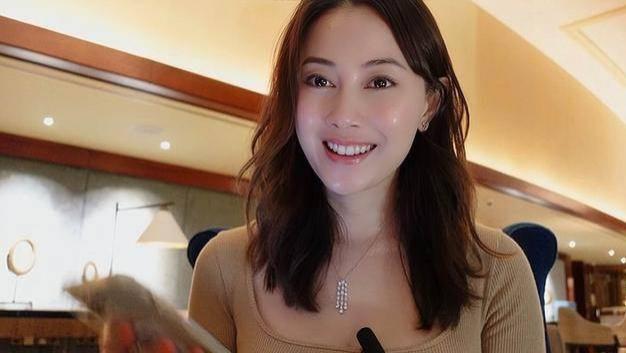 香港知名女星袁嘉敏，近年来拍戏不多但热度不低