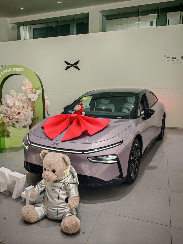 p7+ 车道级导航问题
最近提了新车，成都市区开的时候，发现只有二环高架桥有车道