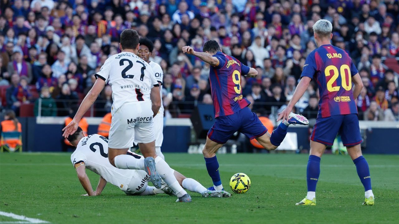 莱万多夫斯基的敏锐度，拉什福德的稳定性，巴塞罗那的集体心态