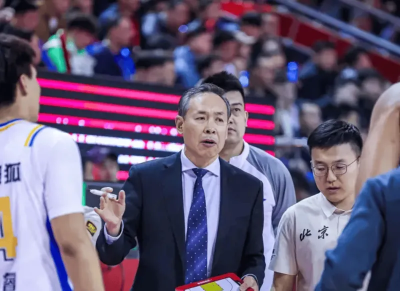 CBA常规赛：北京男篮86-88不敌吉林男篮。

赛后，媒体人三土带刺分享北京男