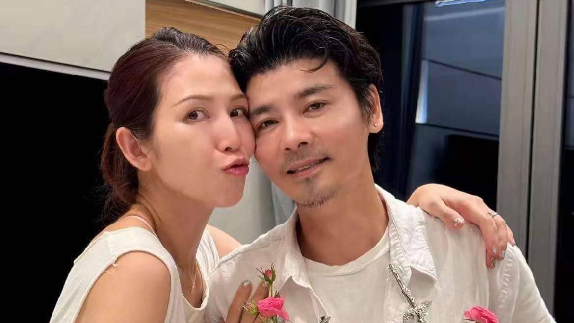 蔡少芬和张晋的婚姻，没有完美的人设，没有华丽的包装，却有着最真实的烟火气