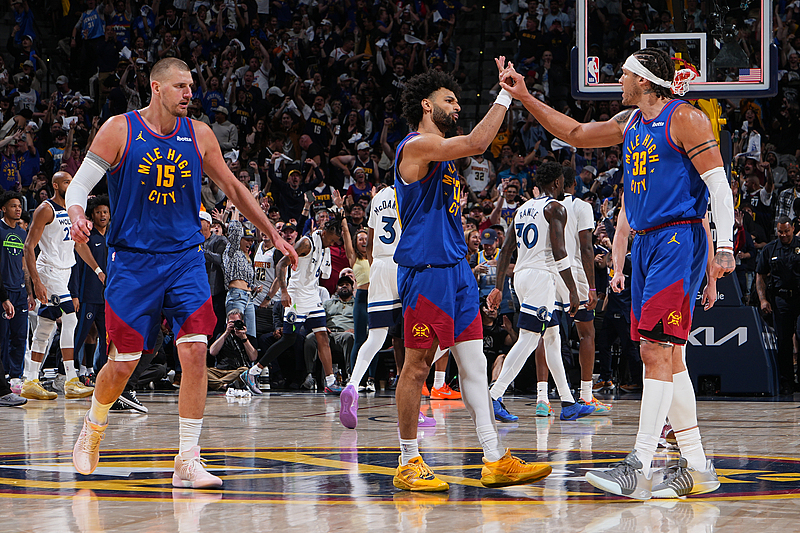 被森林狼追到1-1！约穆G2空砍54+22吞败仗：末节12中