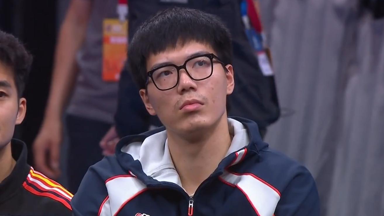 广东传1好3坏消息！关辛谈焦泊乔离队，比输球更可怕的麻烦出现了