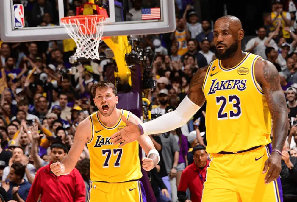 我不认为这赛季有77跟无77有什么质的区别

这赛季有77确实虐菜稳定，也打赢了