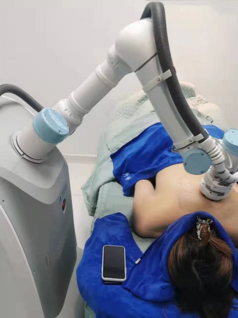 每次1小时：秀域点阵波让肩颈疼痛退退退！