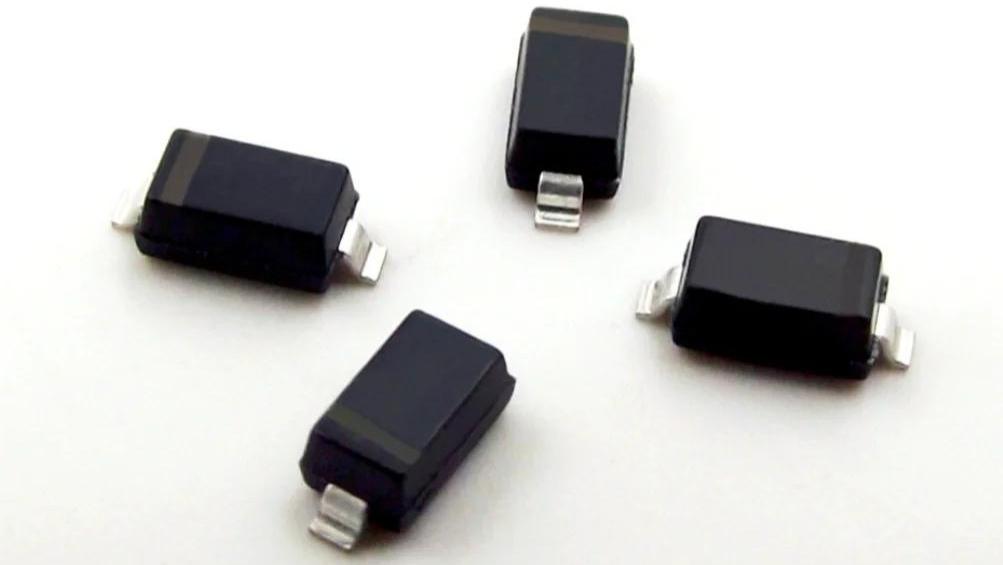 手机里的“隐形功臣”：二三极管如何掌控电源与信号？