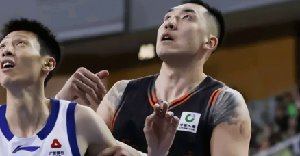 山东男篮球员陶汉林谈自己和山东续约的问题他表示：很多人都问我合同到期的事情，但此