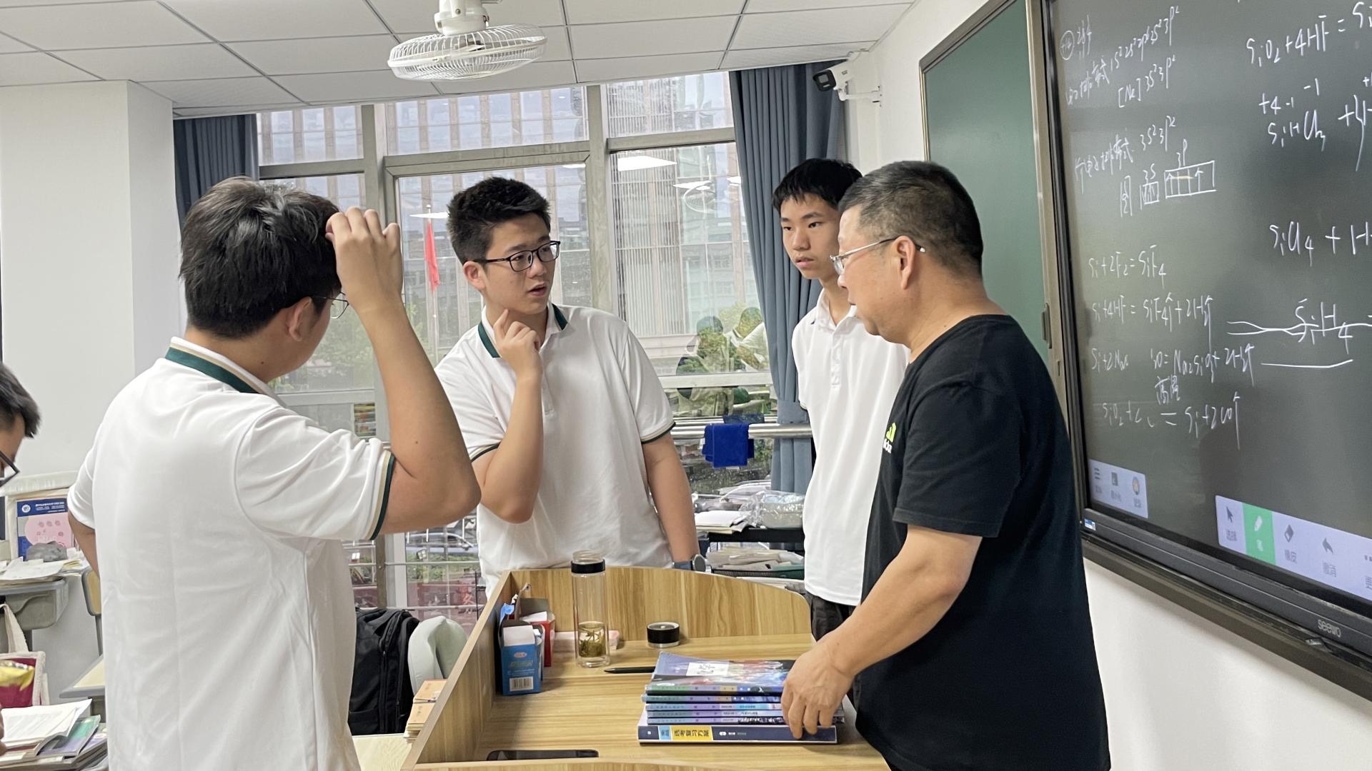 2026高考多少分不建议复读？这几个分数段复读=浪费时间+金钱，速看！