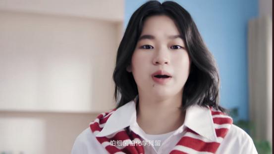 发育期成绩下滑却拿下全球代言，全红婵用实力证明：影响力不止于金牌