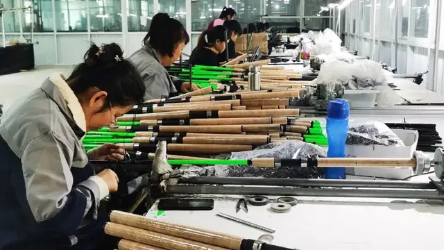 一件T恤卖2块，河北人把义乌打懵了