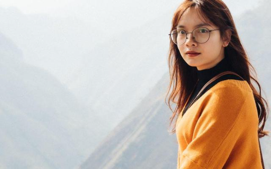 被抹去的十年主妇生涯，一本相册引爆离婚，摄影女神强势归来