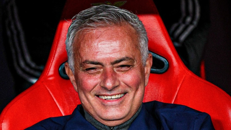 穆里尼奥葡超31轮不败！本菲卡4-1大胜，距榜首4分，欧冠席位稳吗