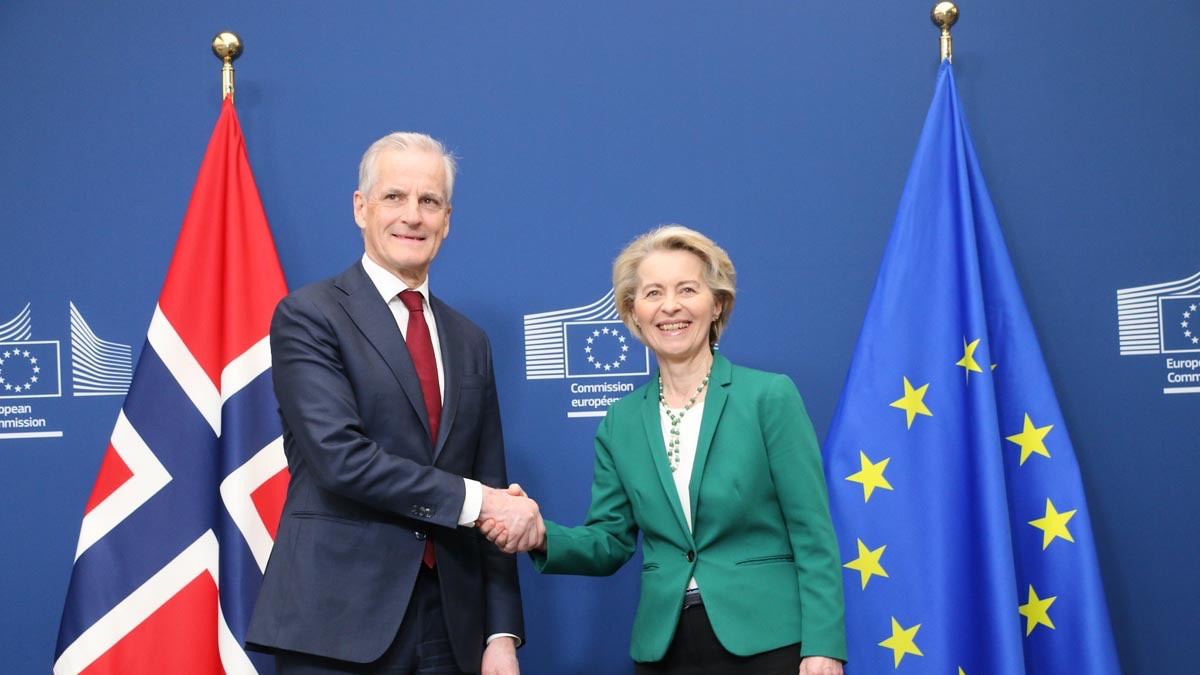 反常！拒绝欧盟几十年，挪威冰岛突然集体急着“入欧”