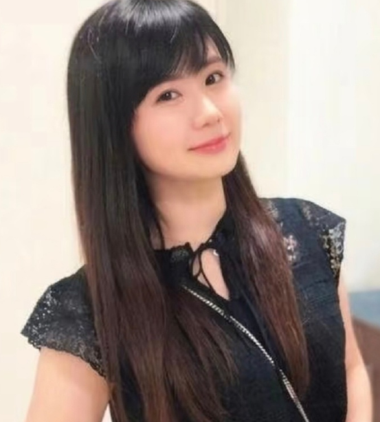 福原爱说和现任丈夫从学生时代就认识，决定和他结婚的原因是他愿意认真听她说话，不会