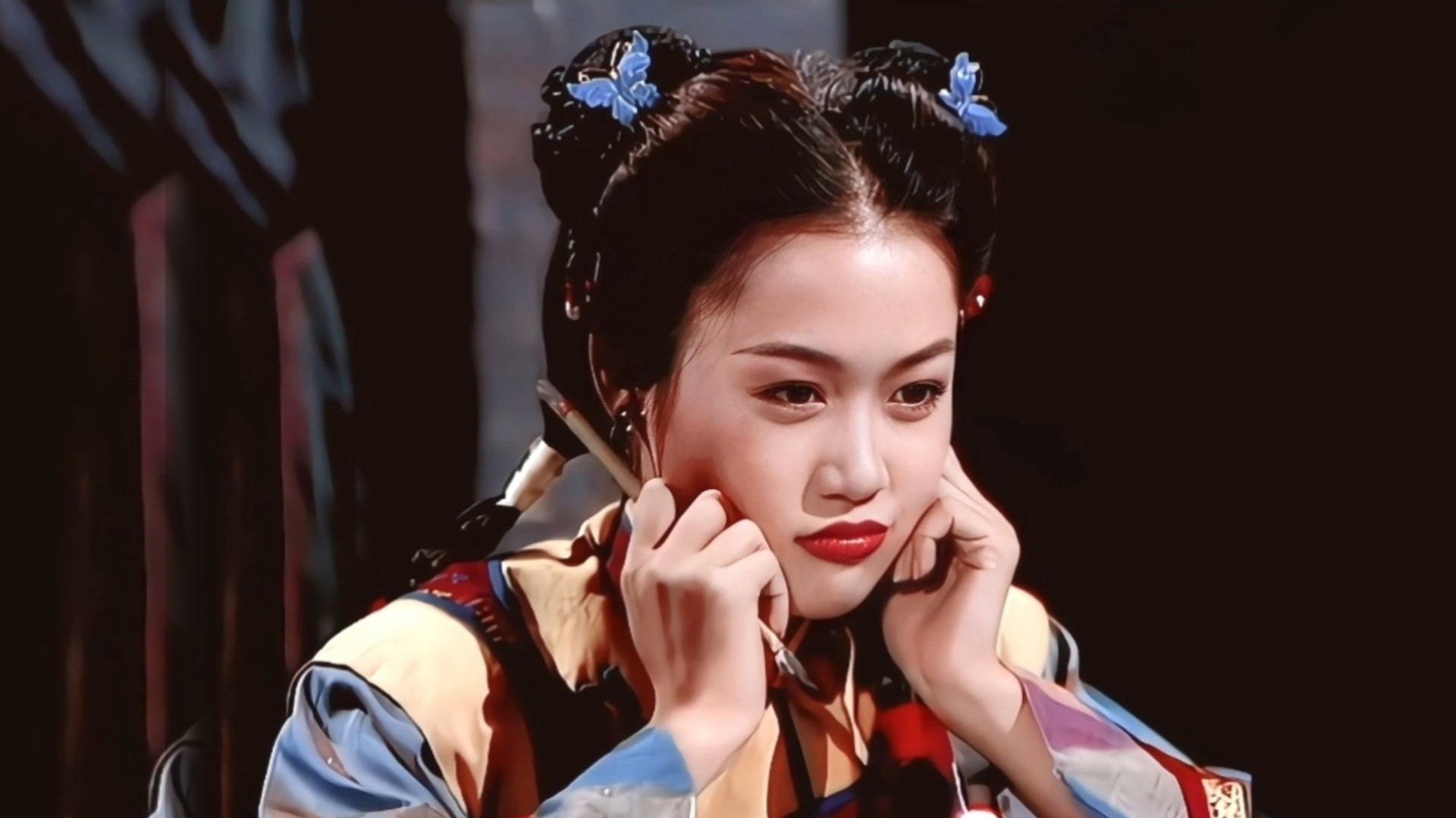 我天，这剧三个美女都没美过一个温兆伦