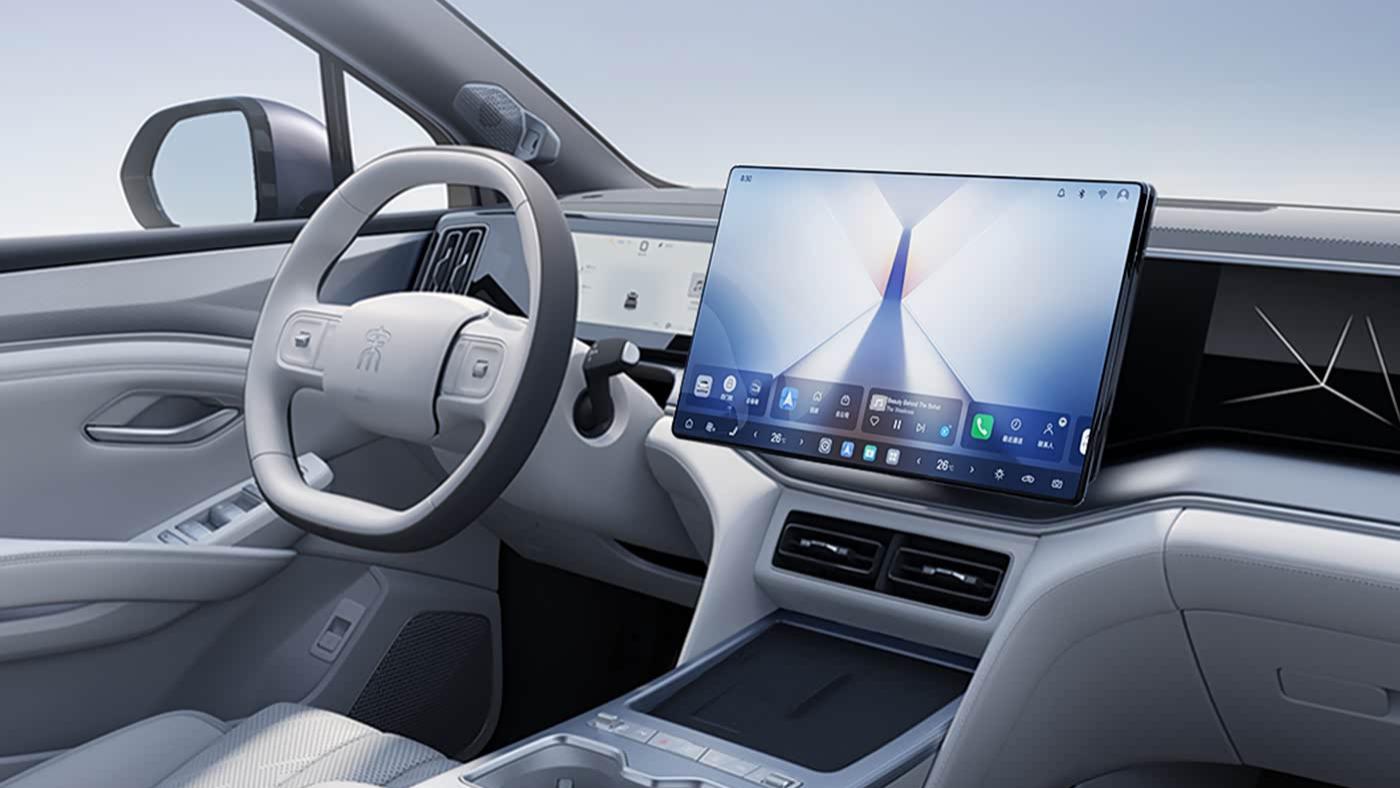 比亚迪宋Ultra EV内饰官图发布 提供大床模式 起售价18万？